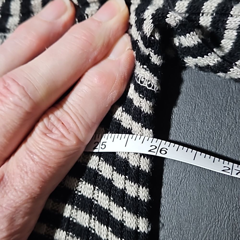 We The Free Tunic Sweater black&White Striped size Small - Picture 10 of 10